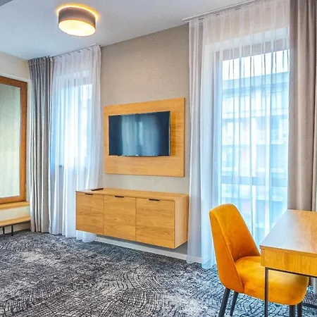 Lägenhet Luxusny Apartman *